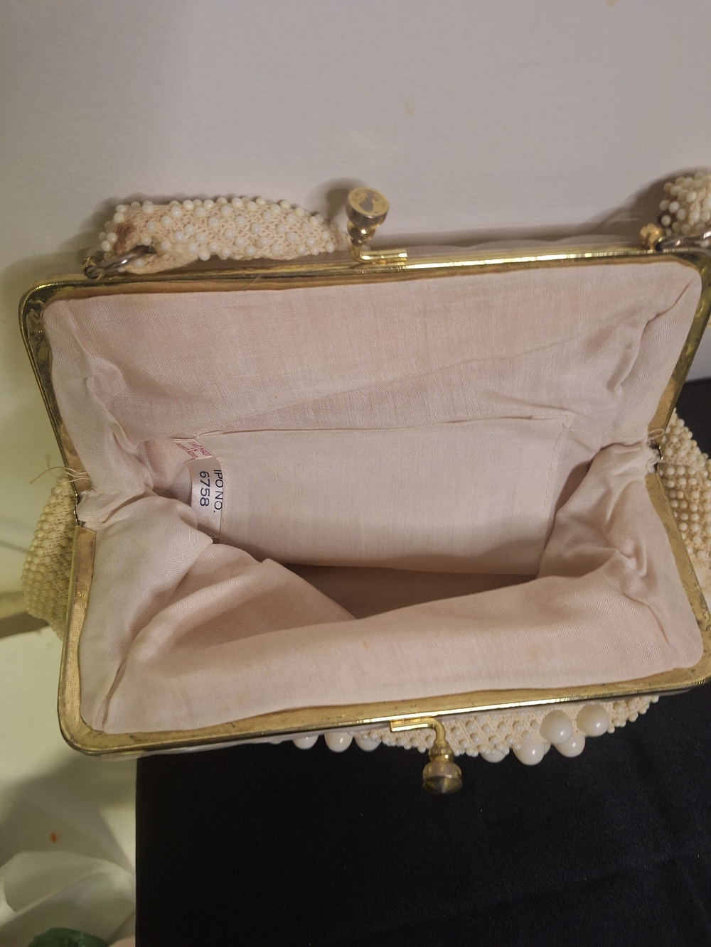 Cream Beaded Pearl-Accent Top-Hand Held Vintage Purse - Picture 6 of 12
